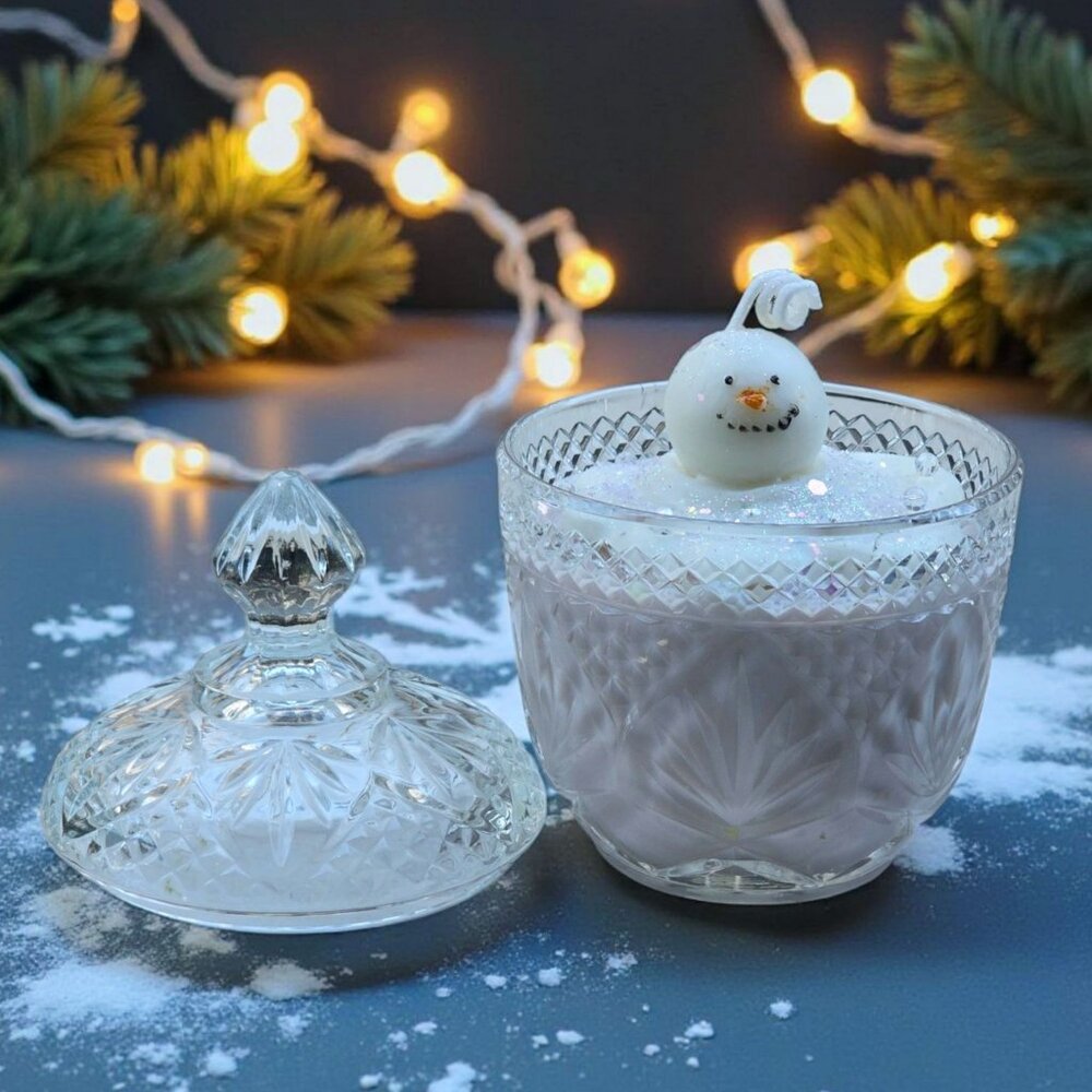 Hand Crafted Gingerbread Snowman Soy Candle Vintage Glass Lidded Candy Dish NWT - Picture 4 of 12